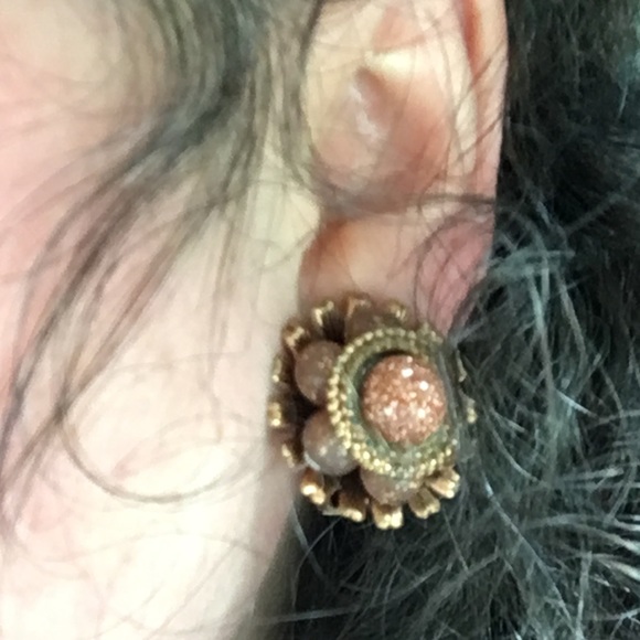 Vintage Copper & Faux Goldstone Clip-on Earrings - Picture 6 of 6